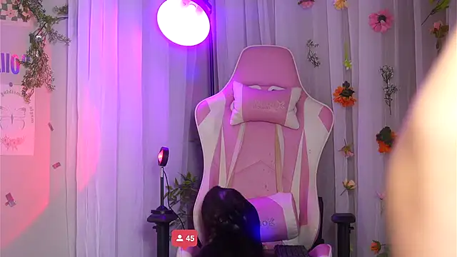 Bella-Franco's cam snapshot