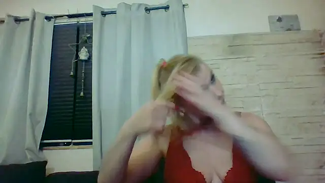 DevilsAngel13's cam snapshot