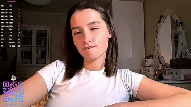 DarlineBrustera's cam snapshot