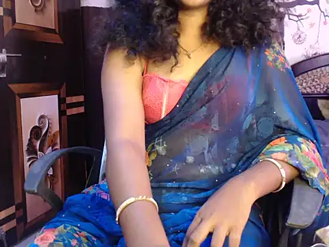 Hey___Seetha's cam snapshot