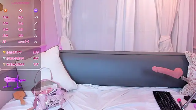 Mariana_Kalo's cam snapshot