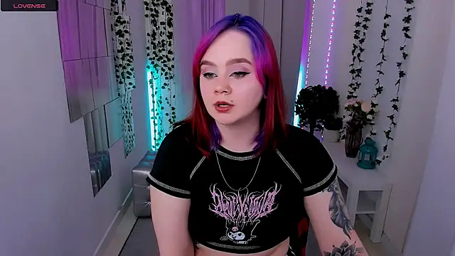 lunaalli's cam snapshot