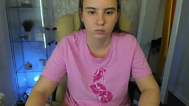 Lika_0ne's cam snapshot