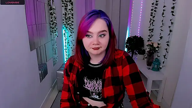 lunaalli's cam snapshot