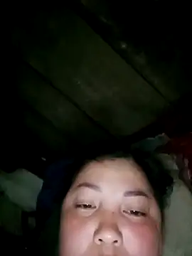 sary-hot2x's cam snapshot