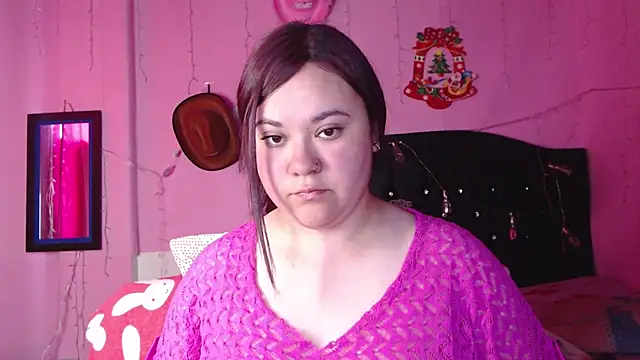 NikkiRous_'s cam snapshot