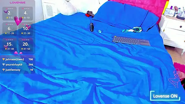 Angela_saenx2's cam snapshot