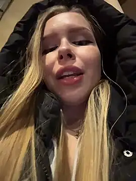 Liza_risky's cam snapshot