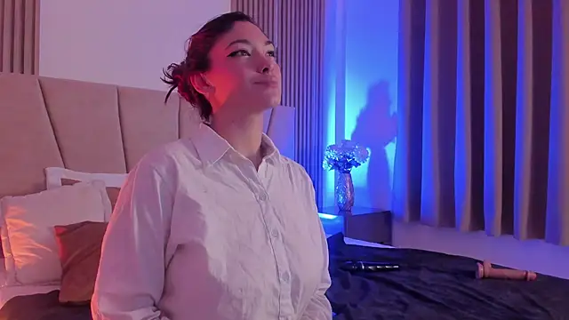 Victoria_Beaumont's cam snapshot