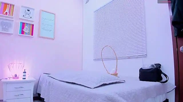 Willow_Pearl's cam snapshot