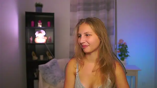 emmie_murray's cam snapshot