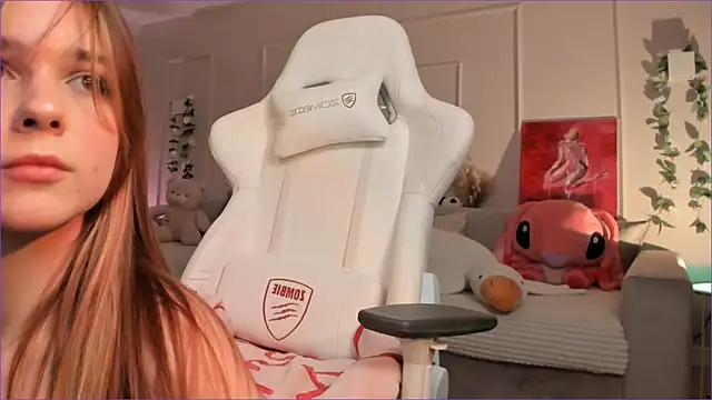 Frau_Lina's cam snapshot