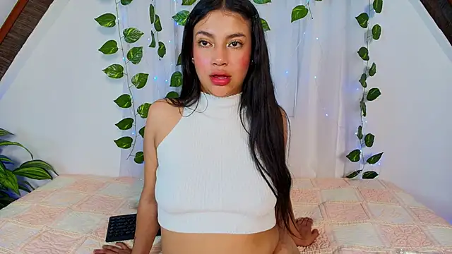 lucia_sweeet's cam snapshot