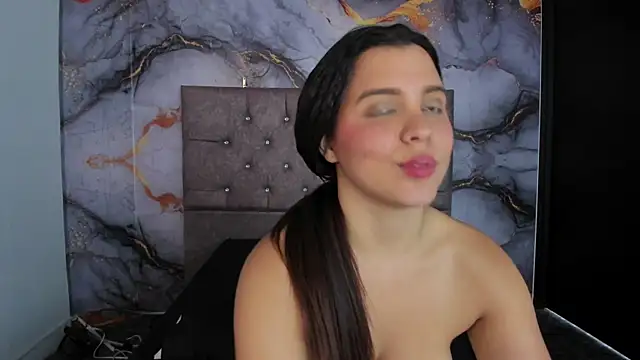 Elsalombardi_'s cam snapshot