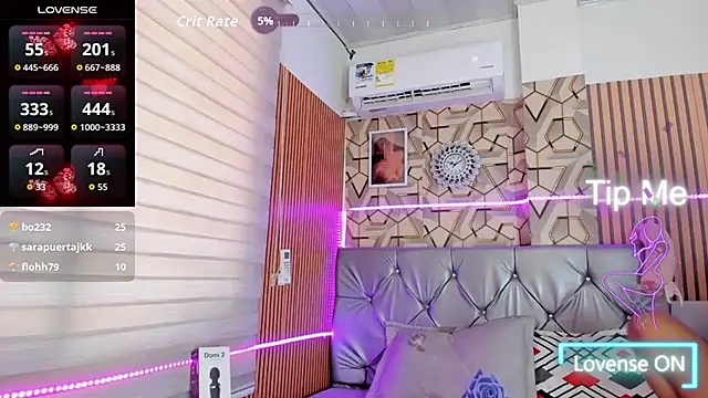 charlotteone's cam snapshot