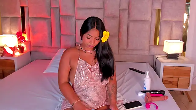 Miss_Abigail_'s cam snapshot