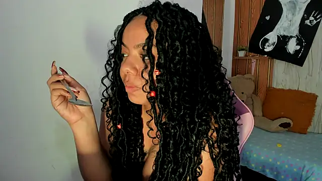 Alika01's cam snapshot