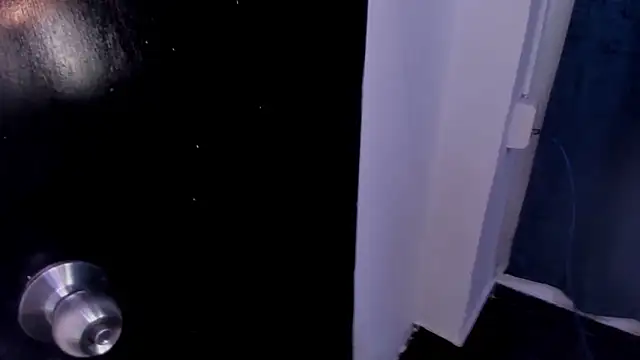 lola_hornei's cam snapshot