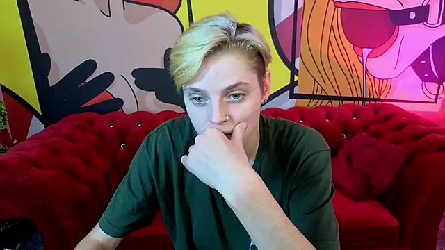 RoxyFlamee's cam snapshot