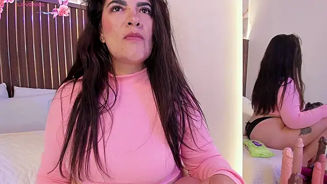 Roxie-NS's cam snapshot