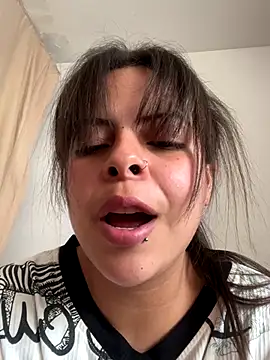 MiaCollinssx's cam snapshot