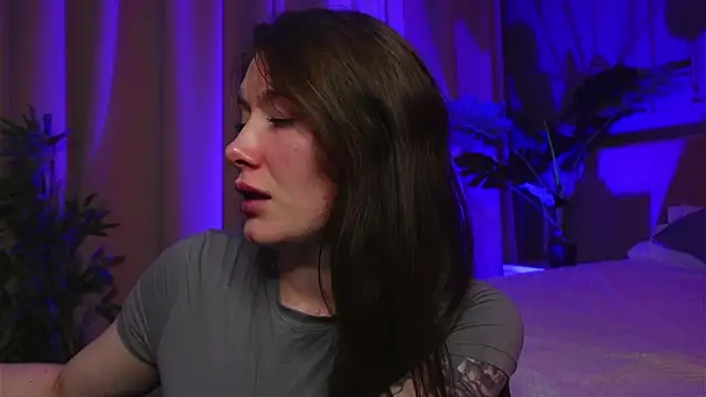 Liv_Fay's cam snapshot