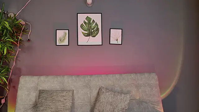 CherryCurl_'s cam snapshot