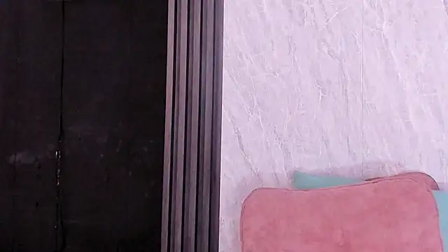 scarlett_jhon's cam snapshot