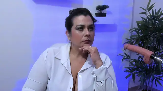 martina_foxy_'s cam snapshot