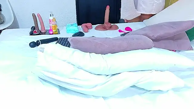 dannaahbrown's cam snapshot