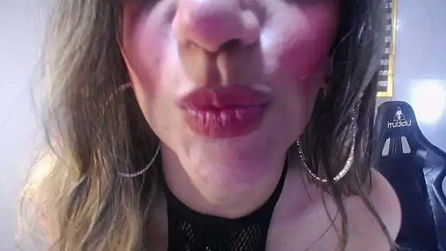 agatha_brooks_t's cam snapshot