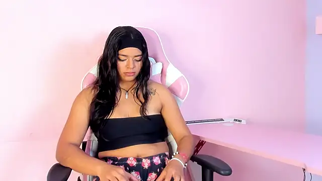 SaraSpenceer's cam snapshot