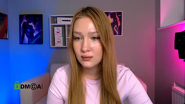 playful_sophie's cam snapshot