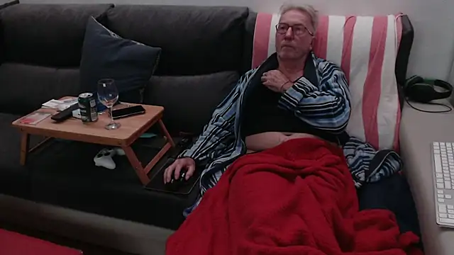 Nudelschwanz live sex cam