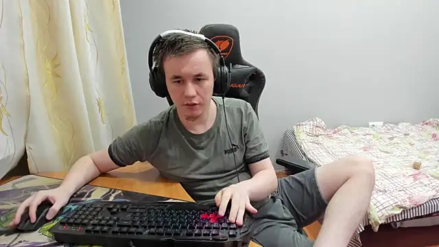 iliaskrislove live sex cam