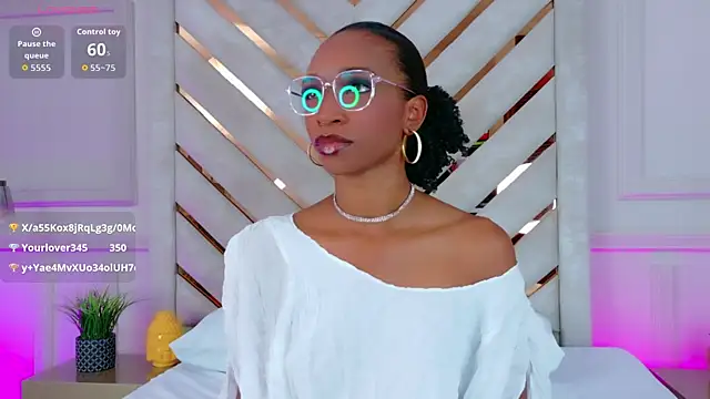 Agatha-Adams's cam snapshot