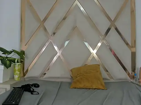 arielasm's cam snapshot