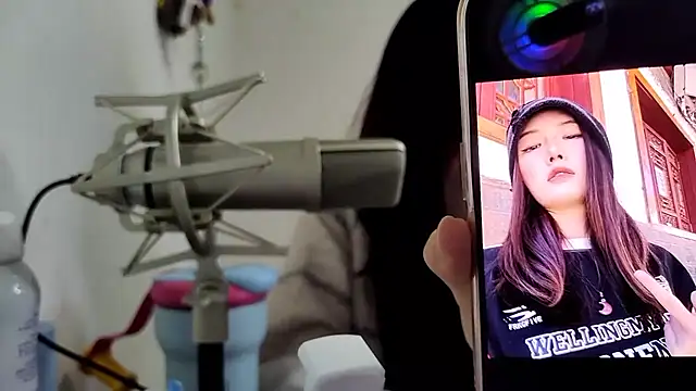 Moonlight-23's cam snapshot