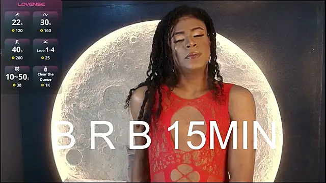 NaomiQueents live sex cam