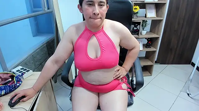 LeilaSmith_'s cam snapshot