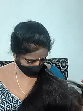 siri_telugutamil's cam snapshot