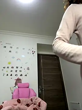 chick-888's cam snapshot