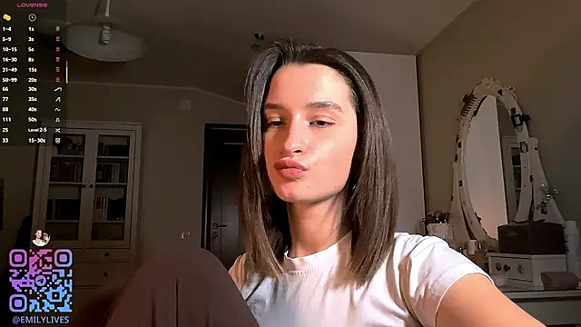 DarlineBrustera's cam snapshot