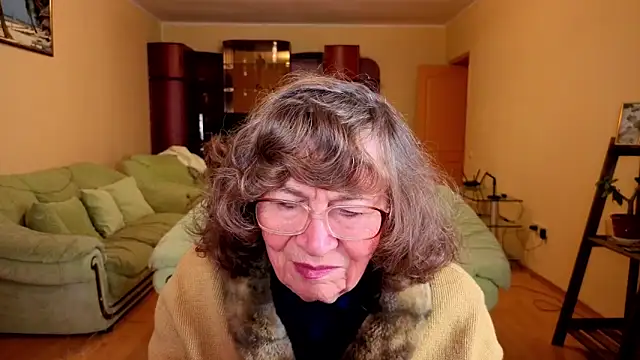 Betty_Brick's cam snapshot