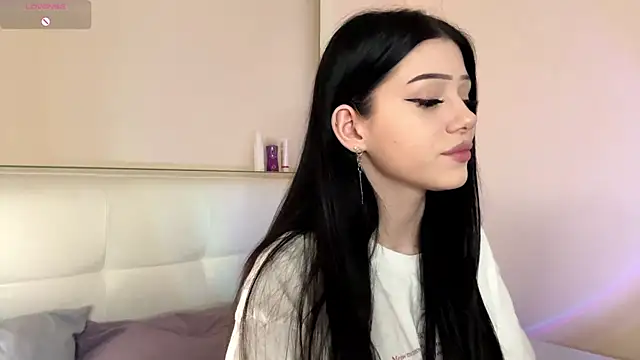 KateHardcastle's cam snapshot