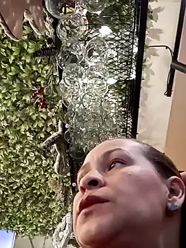 Britney_taylor_'s cam snapshot