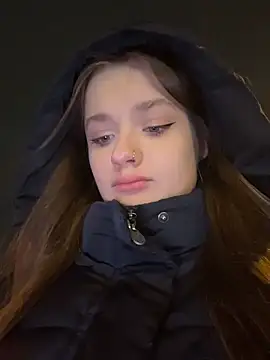 KittyQueeny live sex cam