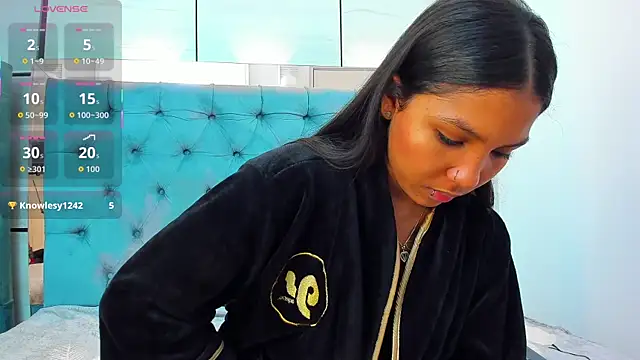 pocahontas_pow's cam snapshot