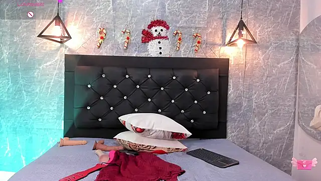 emberhodson's cam snapshot