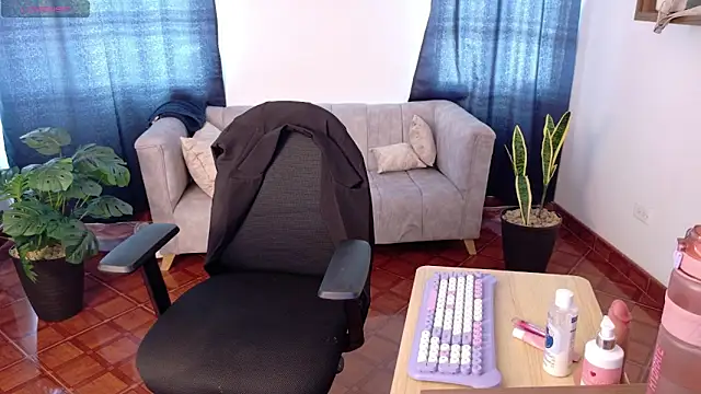 MacarenaSilva's cam snapshot